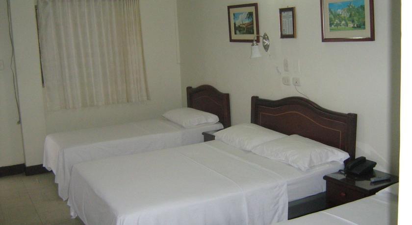 Hotel Royal Plaza 弗洛伦西亚 外观 照片